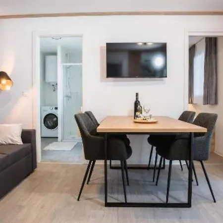 度假居 Lux Mobile Homes - Two Bedroom With Private Hot Tub Aurora