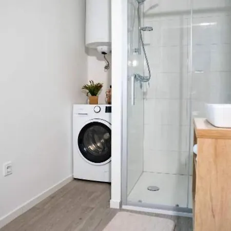 Lux Mobile Homes - Two Bedroom With Private Hot Tub Aurora