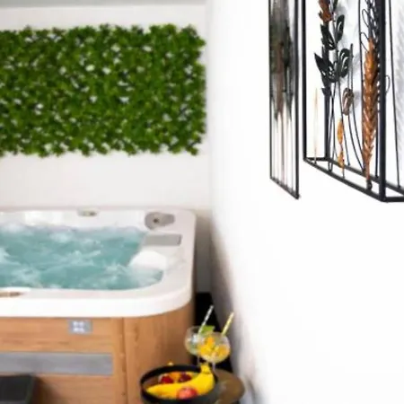 度假居 Lux Mobile Homes - Two Bedroom With Private Hot Tub Aurora 沃迪切